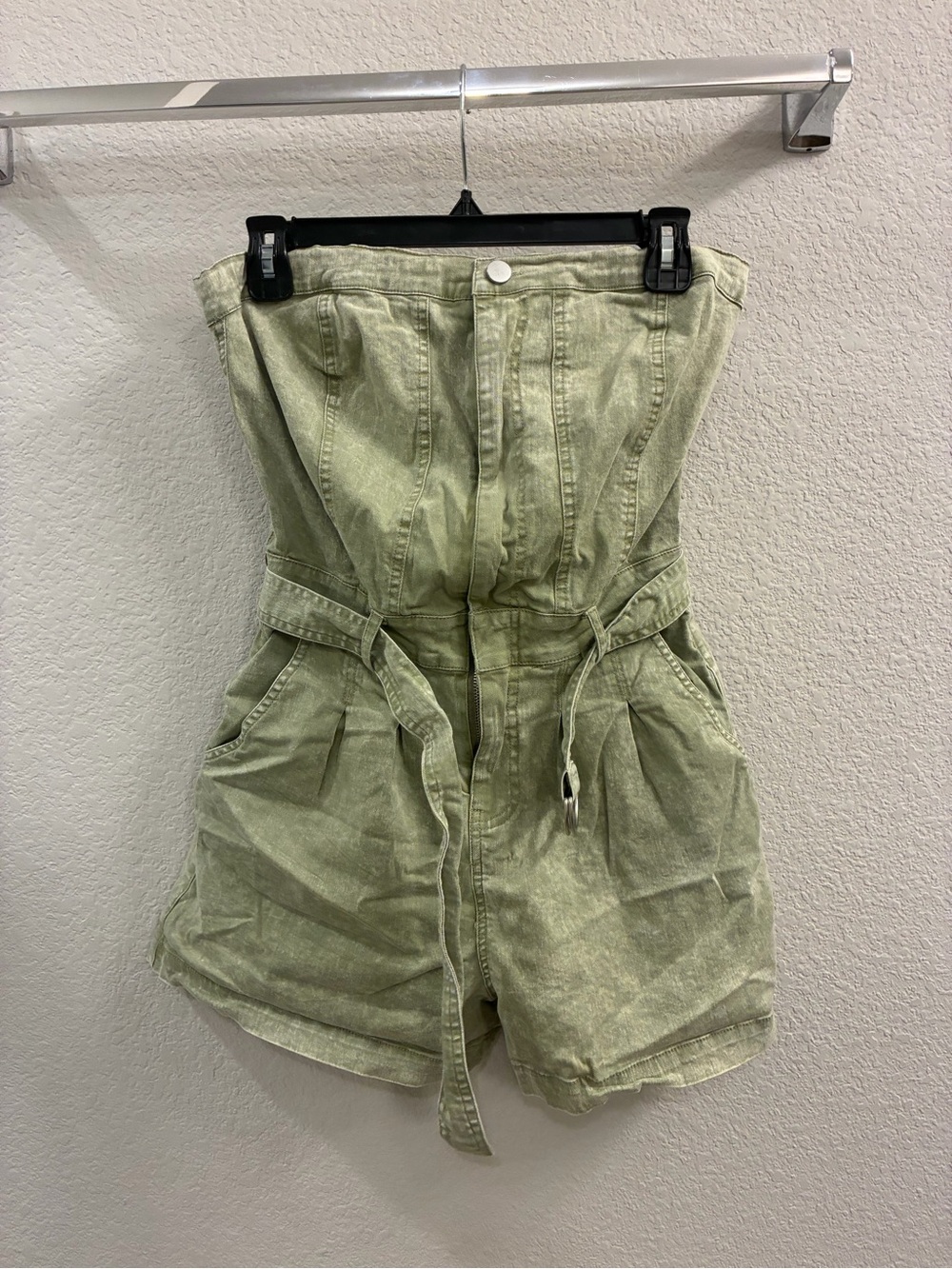 eesome Olive Green High-Waist Strapless Utility Shorts